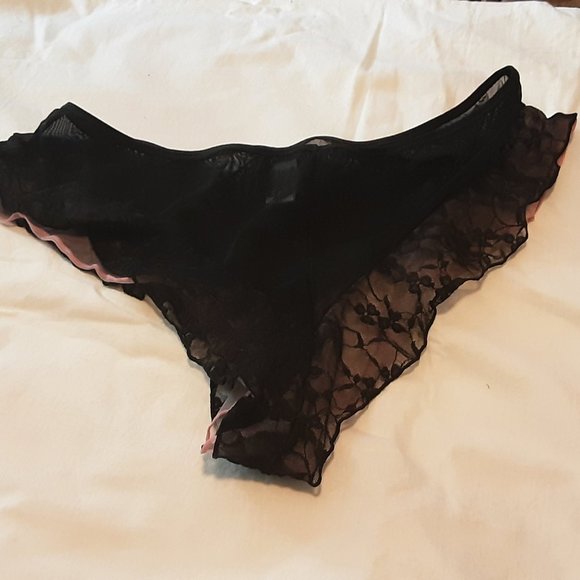 New with Tag Vanity Fair Black and Pink Underwear size 2x - Picture 3 of 3